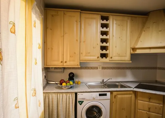 Apartment Adarya Medieval Charm Shelter