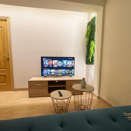 Adarya Medieval Charm Shelter * Авила